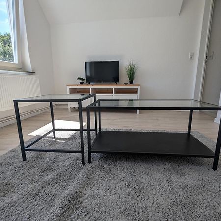 Wohnung Am Fischereihafen Modern & Gemuetlich เบรเมอร์ฮาเฟิน ภายนอก รูปภาพ